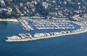 17.99 x 5.2 Metre Berth/Mooring Port Gallice Marina For Sale