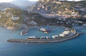 20 x 5.5 Metre Berth/Mooring Marina Cala del Forte Monoco For Sale