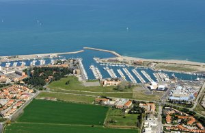 12 x 4 Metre Berth/Mooring Port de Saint Cyprien For Sale