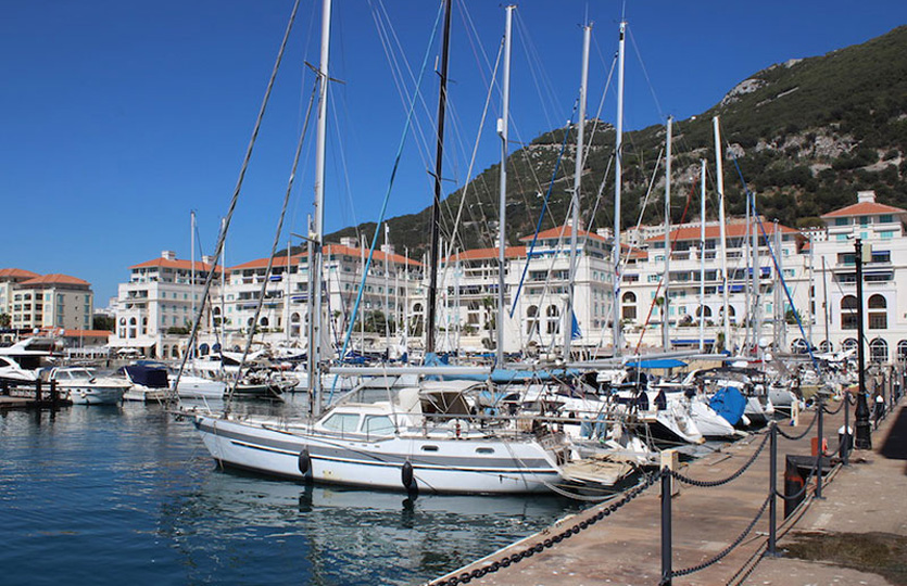 50-metre-berth-mooring-queensway-quay-marina-marina-berths-for-sale-sp